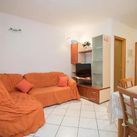 Longo Apartment Supetar