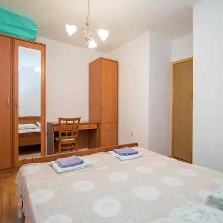 Longo Apartment Supetar