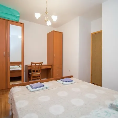 Longo דירה סופטאר